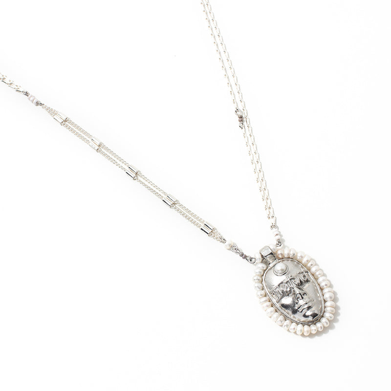 Nofe Necklace