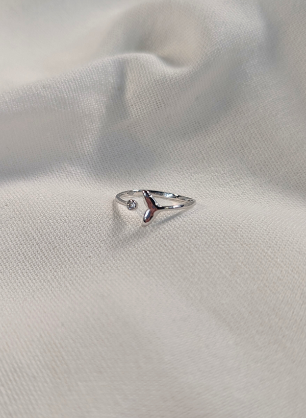 Whale Tails & Tides Ring