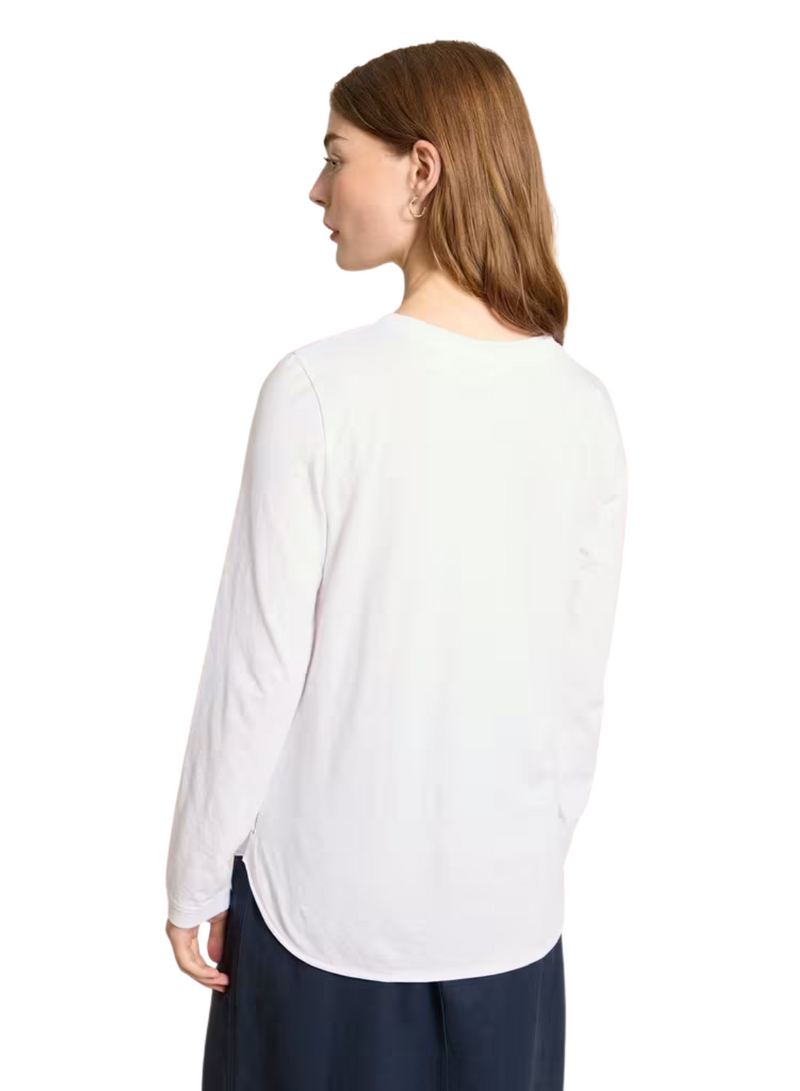 Clara Long-Sleeve T-Shirt