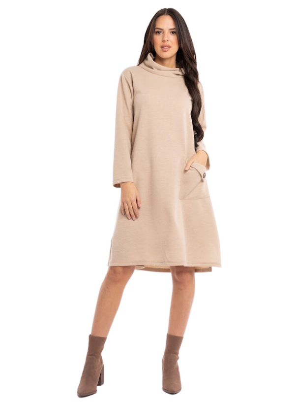 Knit Dress with Side Pocket