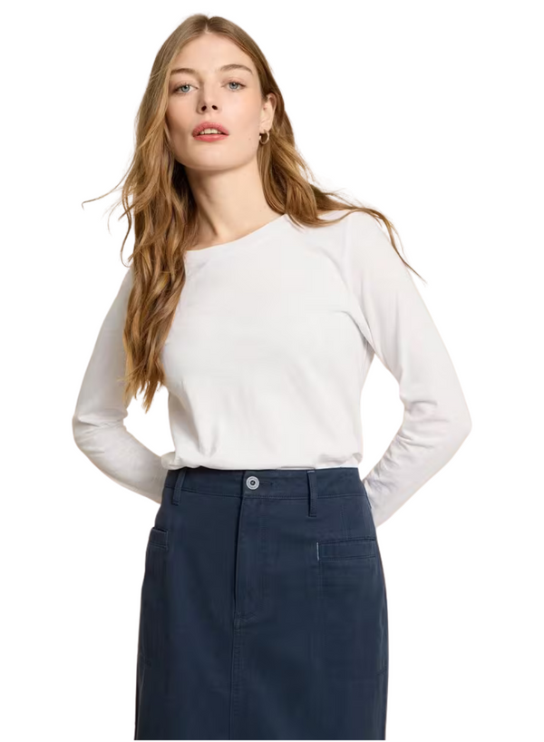 Clara Long-Sleeve T-Shirt