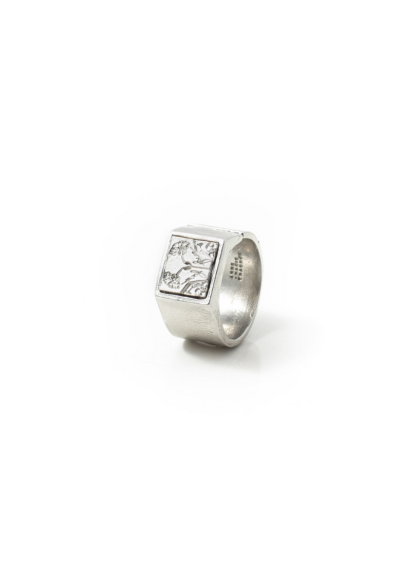 Priam Ring