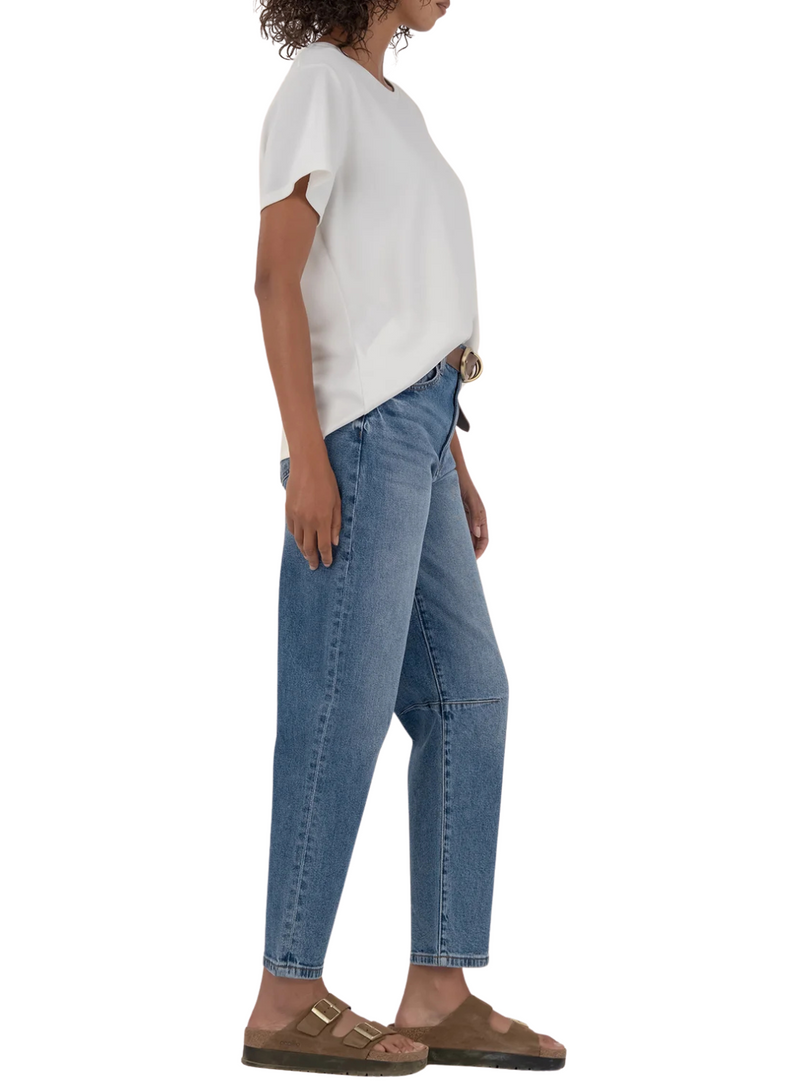Ashley Slouchy Barrel Jeans - Improving