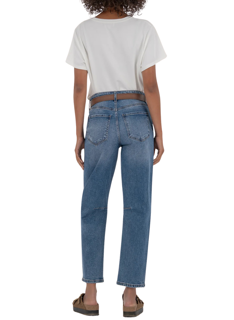 Ashley Slouchy Barrel Jeans - Improving