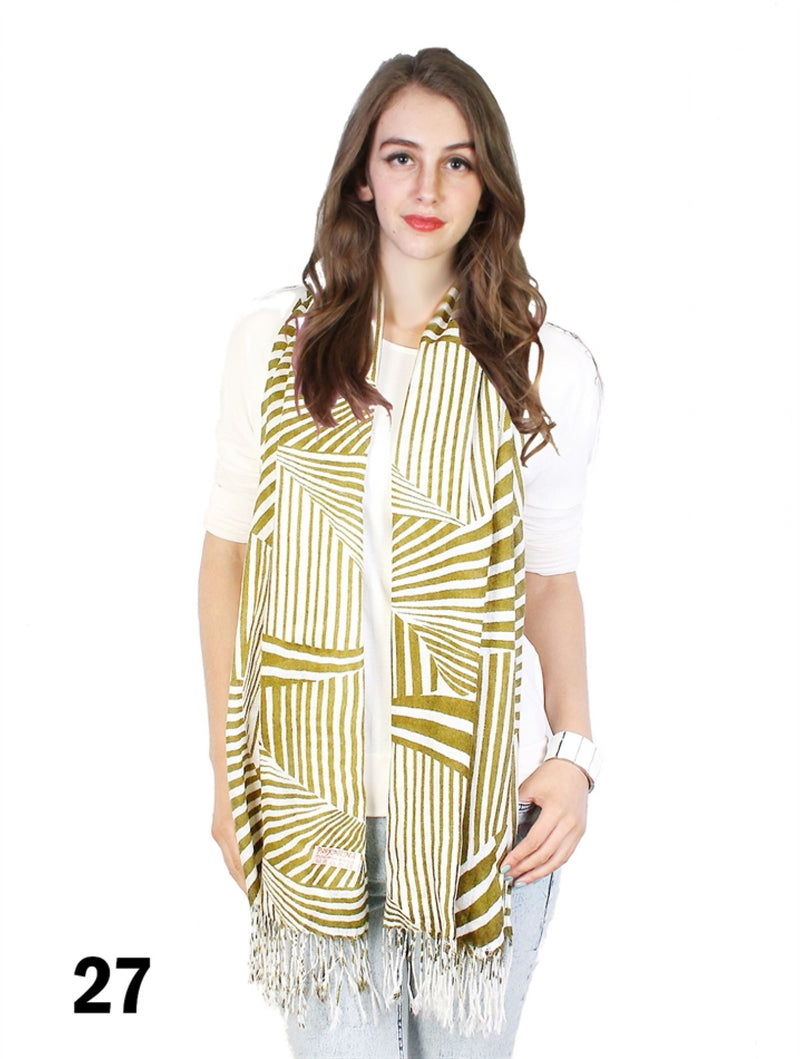 Geometric Pattern Scarf