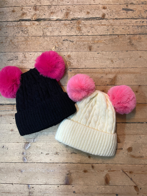Kid's Double Pompom Hat
